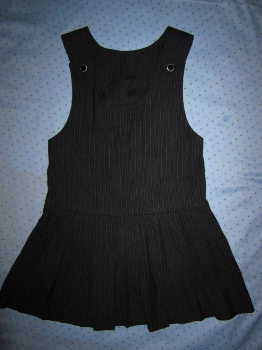 Школьный сарафанчик на девочку 6-8 лет