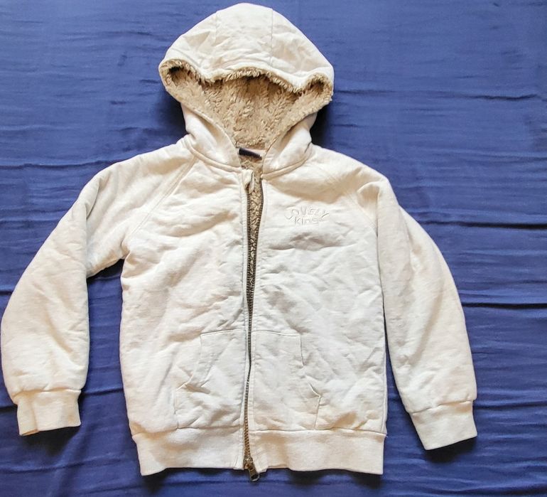 Ciepła bluza z futerkiem 110/116