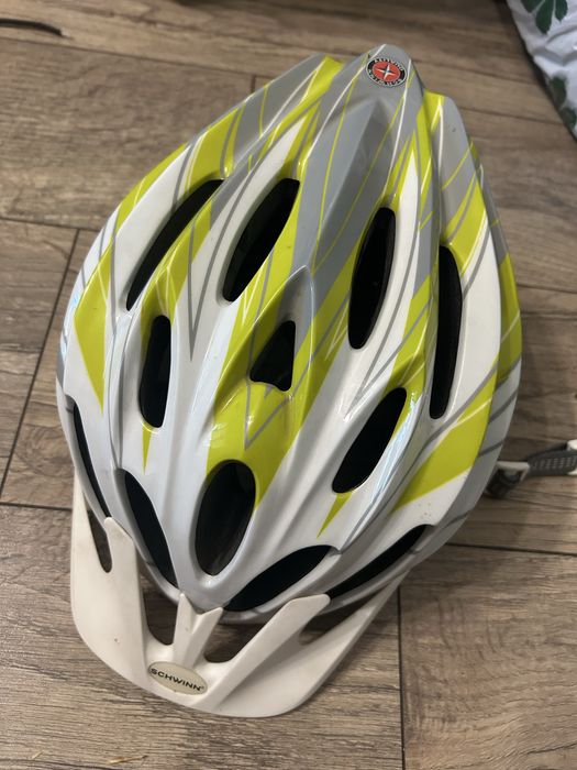 Шолом велосипедний Schwinn р-р 54-57