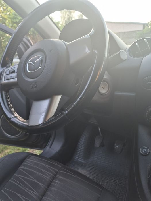 Sprzedam samochód Mazda 2