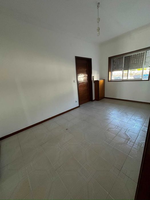 Apartamento T2 Rua Jaime Cortesão, em Valongo