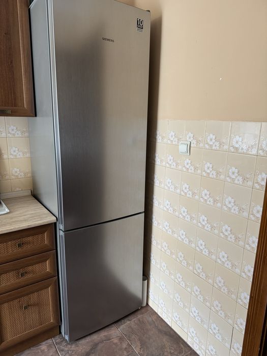 Холодильник Siemens nofrost