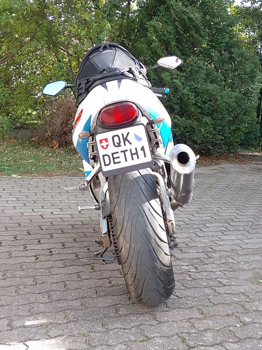 1998 Suzuki GSX-R 750 SRAD 140 koni!