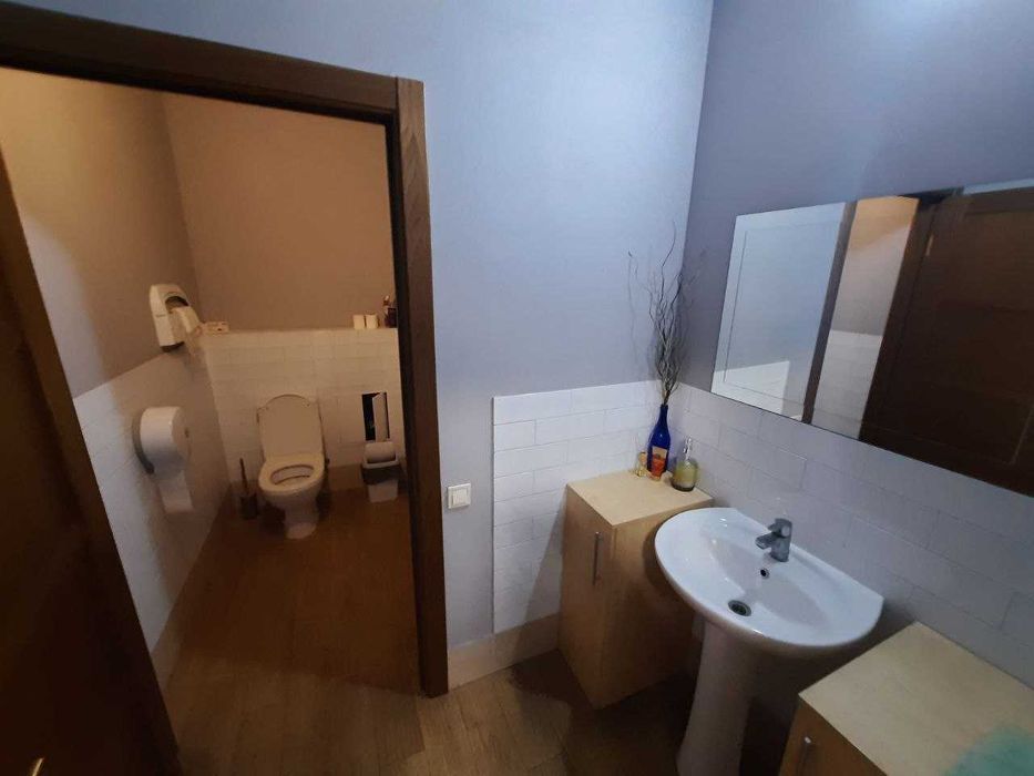 Продаж комерційної нерухомості БЦ КАНЬОН, 225 м2