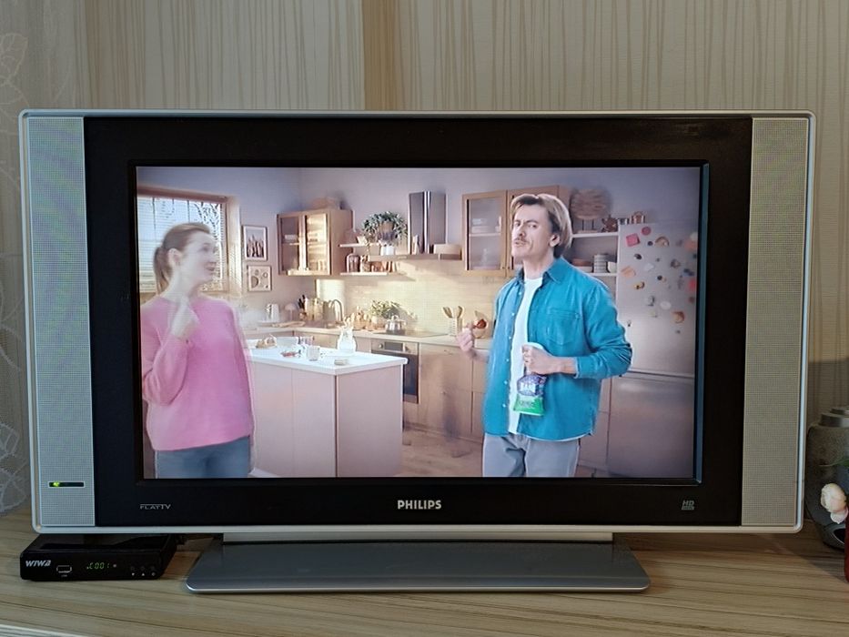 Telewizor Philips 26cali. z dekoderem DVB-T 2