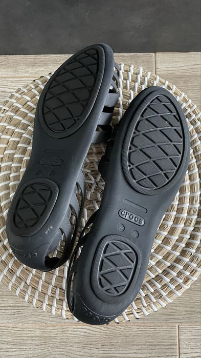 Crocs sandały huarache flat czarne W8 38/39