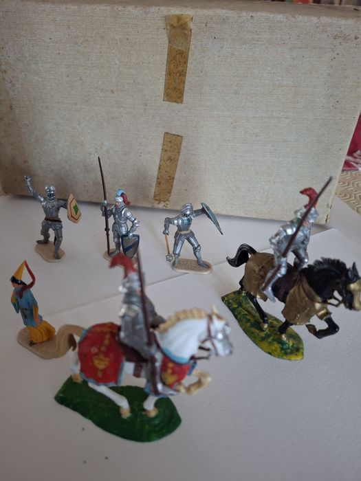 Conjunto figuras antigas mediavais elastolin historex