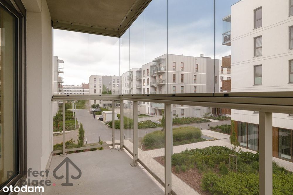 Racławicka_60m2_3 pokoje_balkon_msc. post._bez PCC - More