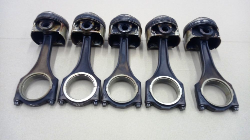Шатун 3.0 TFSI Audi Q7 Q5 A8 A7 A6 A5 A4 06E198401E 06E198401J