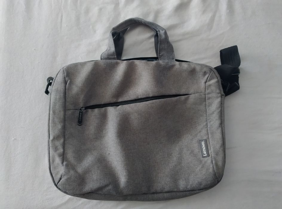 Mala / Pasta de Ombro Lenovo Cinzenta para Portátil 14" / 15" (com Alça Tiracolo)