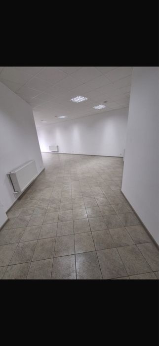 Lokal usługowy do wynajecia . Klodzko Ul . Rodzinna - 85 m2