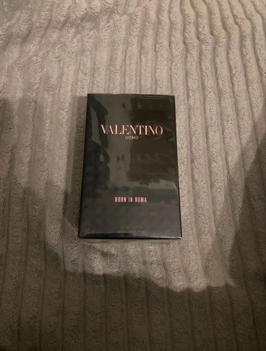 Perfum Valentino Born In Roma