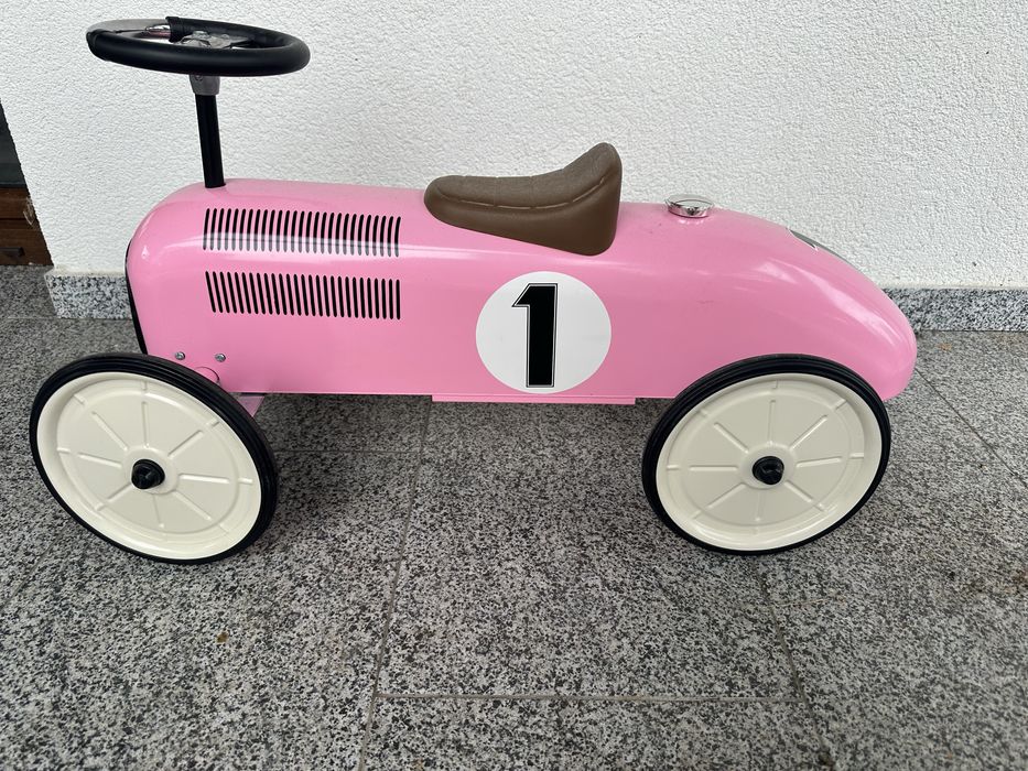 Jeździk metalowy Vilac różowy