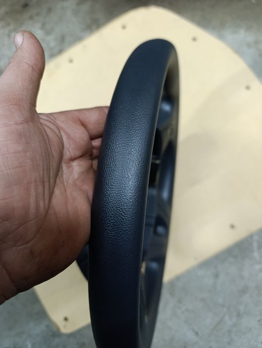 Руль Рено Кенго 2013-2020 рік