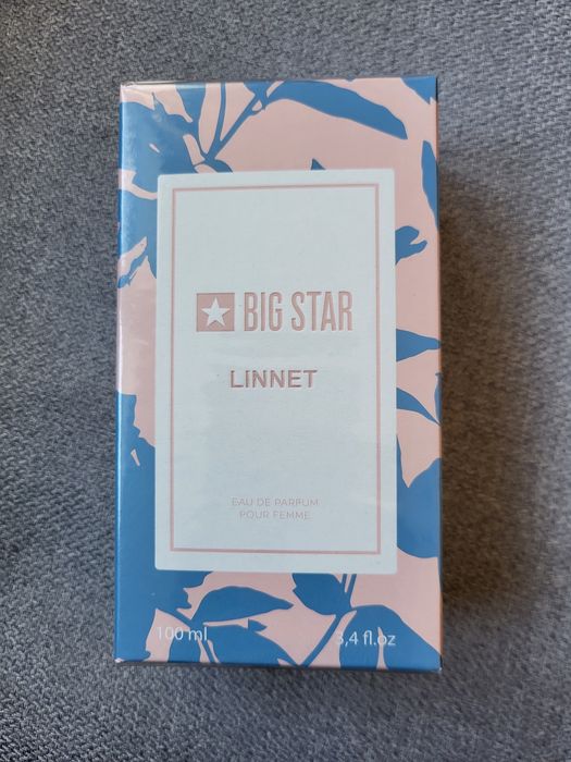 100ml
Zafoliowane, nowe 
Nuty kwiatowo-owocowe