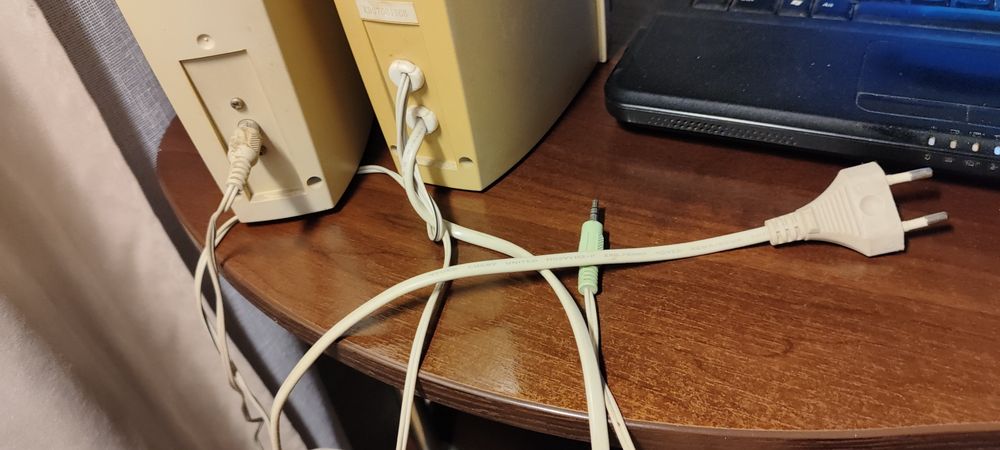 Колонки для комп'ютера, Genius