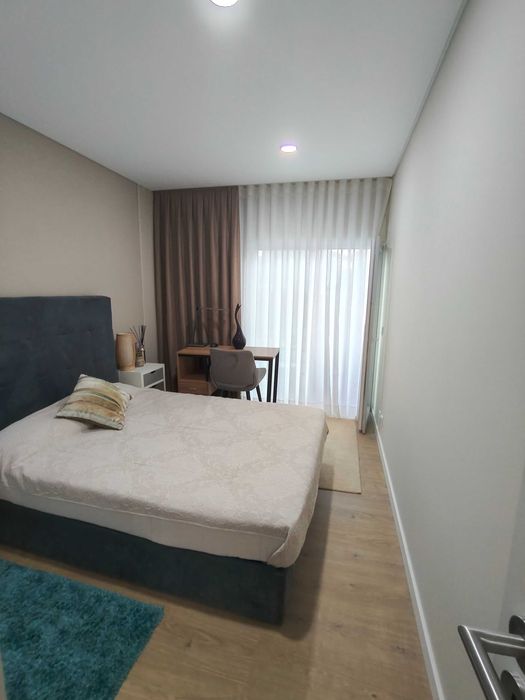 Quarto para arrendamento mensal
