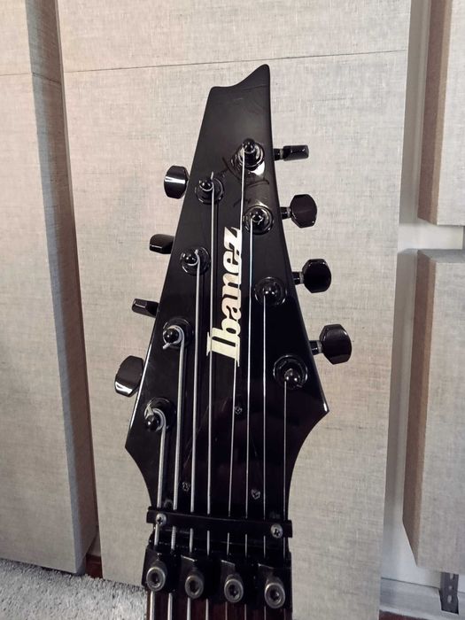 Gitara 8-strunowa Ibanez RGA8 (EMG 808)