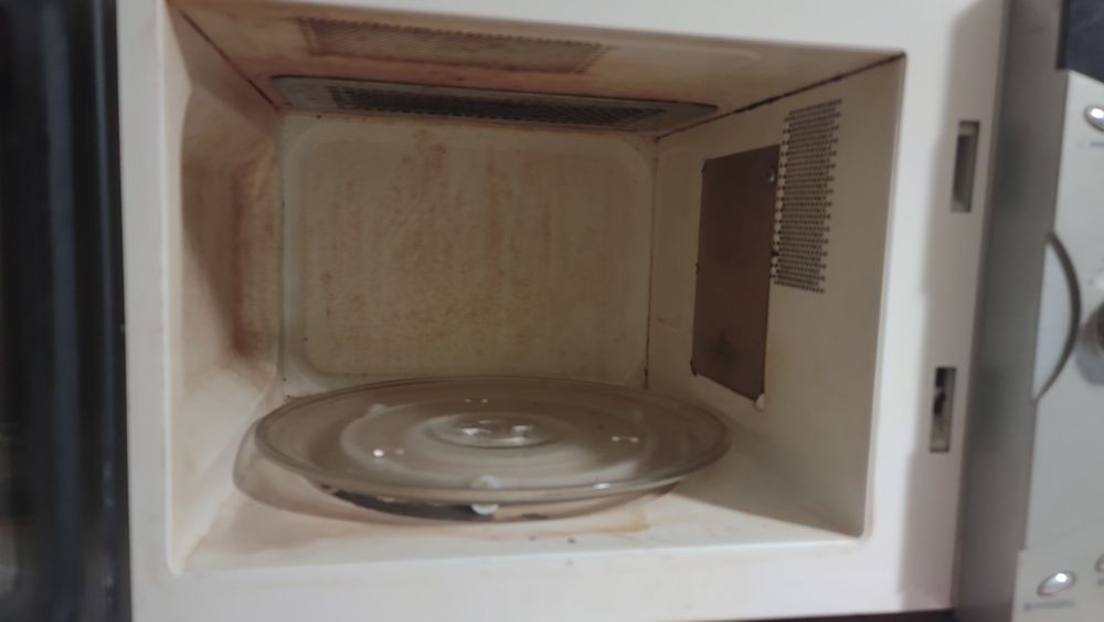 Продам мікрохвильовку