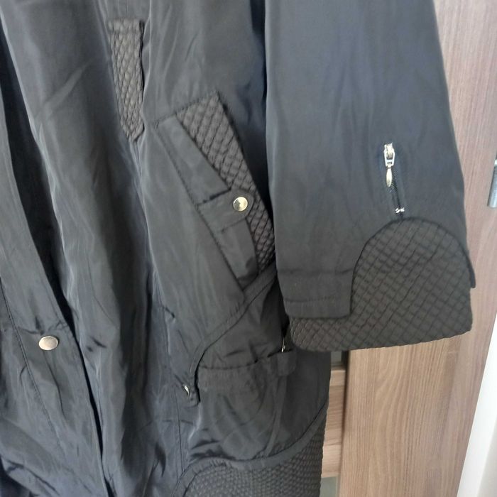 damska kurtka SATURNE w rozmiarze 50.