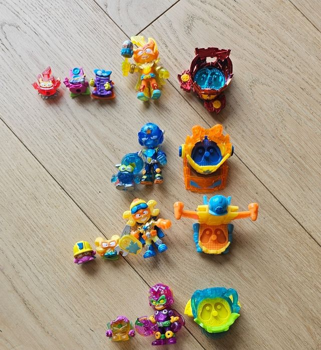 super zings ludziki z pomocnikami+pojazd