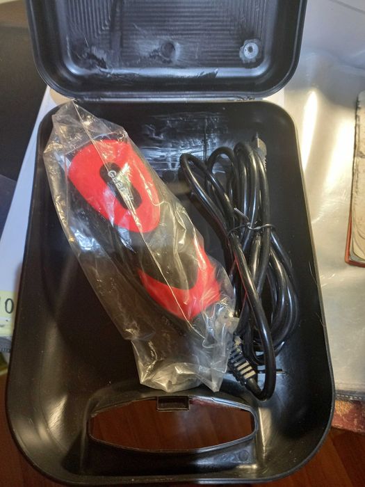 Продається професійна машинка для стрижки тварин GM-6063