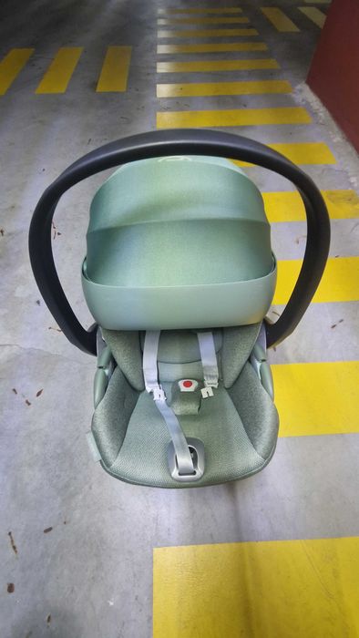 Ovo Cybex Cloud T I-Size Plus/leaf Green-Dark (como novo)