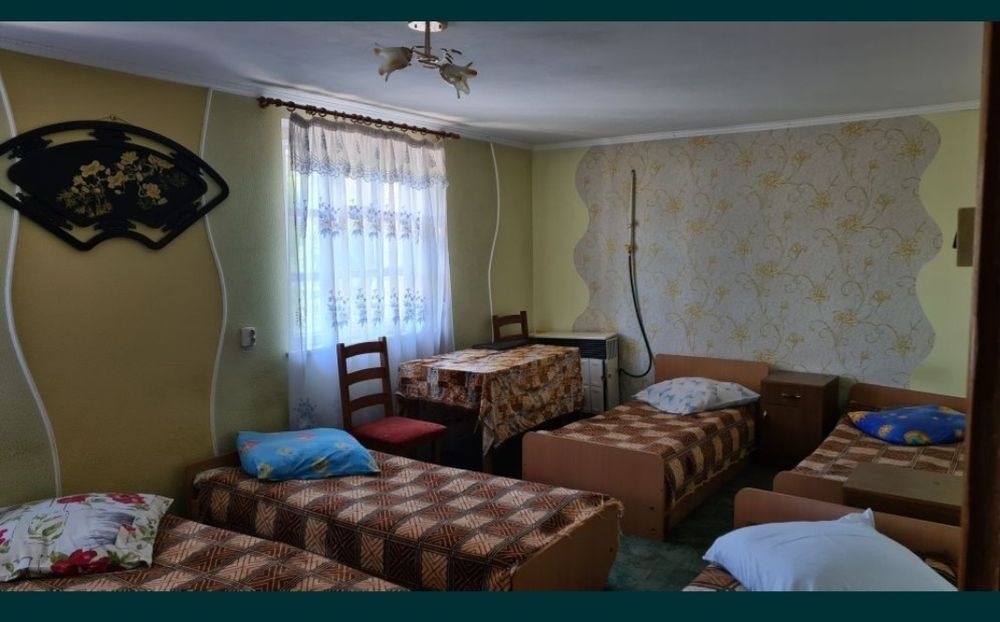 Продається кафе- готель.