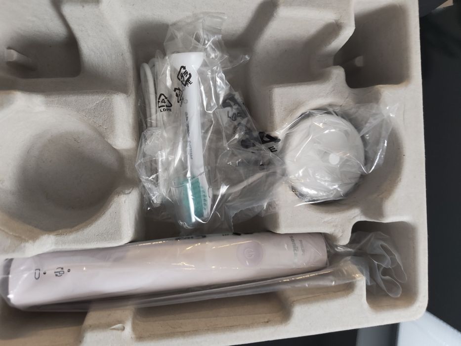 Nowa szczoteczka Philips Sonicare 3100 series