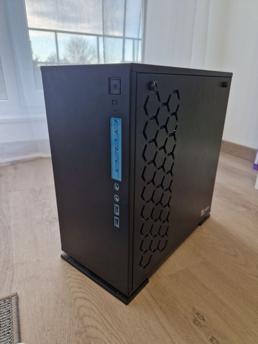 Komputer stacjonarny