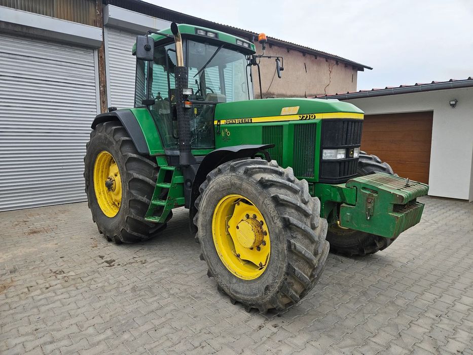 John Deere 7710  Legendarny 7710 TLS Powershift 8.1L jak 7810