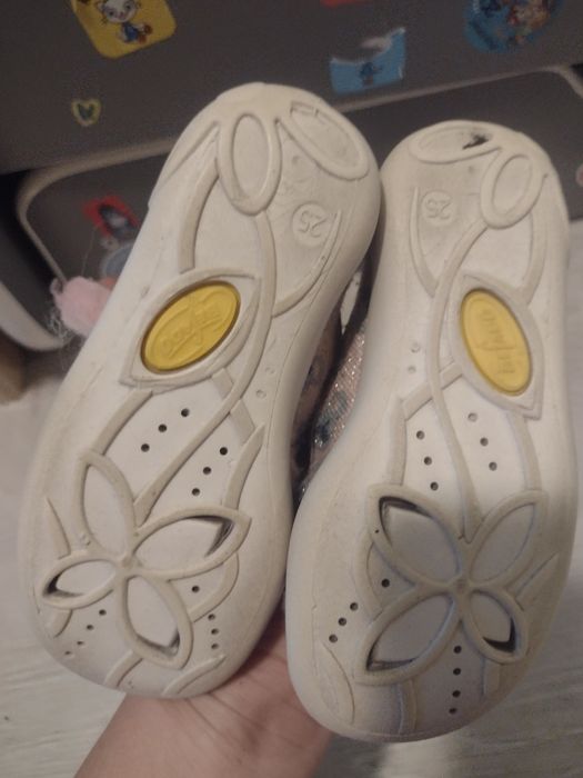 Kapcie dla dziewczynki