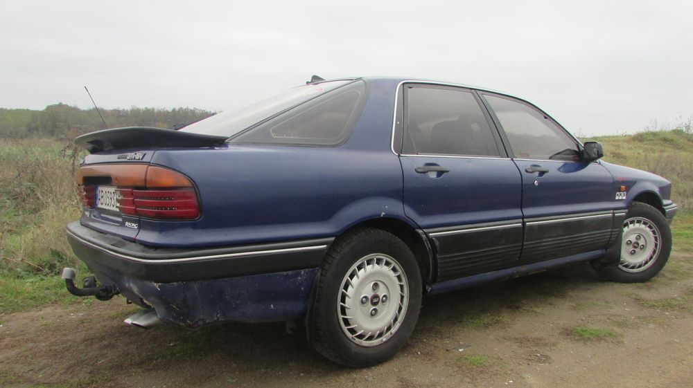 Mitsubishi  galant  6
