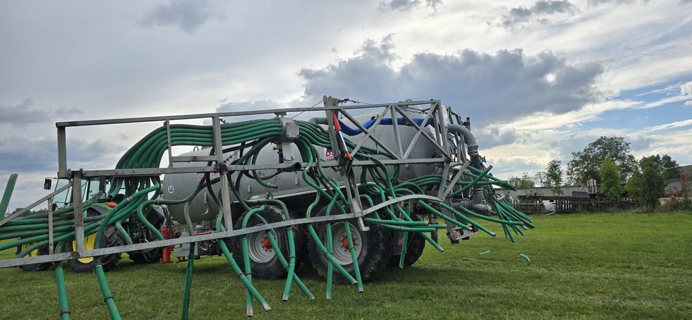 Woz asenizacyjny beczkowoz BriRi 20000l Aplikator