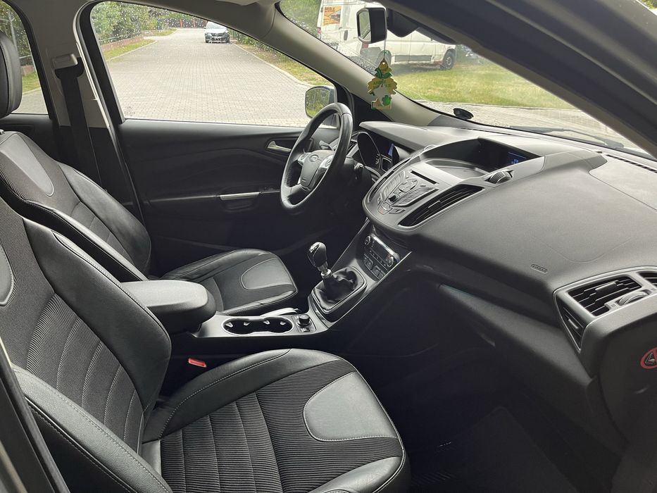 Ford kuga 2.0 hdi 4x4 manual zadbany