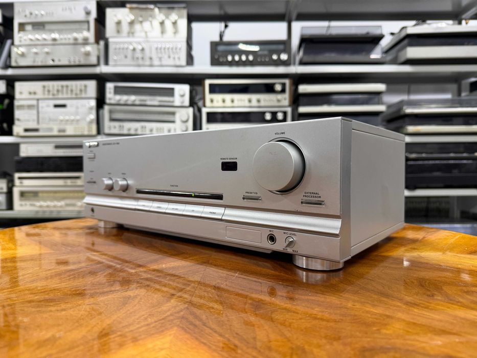 Tani wzmacniacz X4-Tech A/S-1000 Audio Room