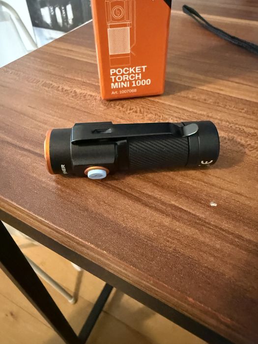 Lanterna Pocket Torch Mini 1000