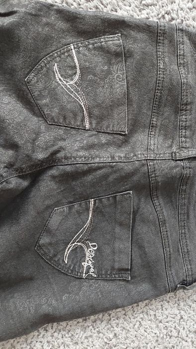 Desigual spodnie
