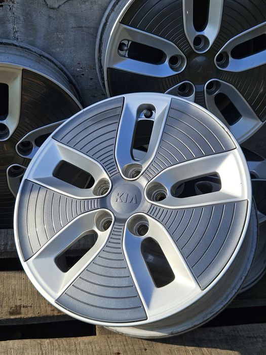 Диски 5×114,3 титани Renault Traffic Megane scenic Kia Mazda Toyota r16 5/114,3 диски легкоплавні
