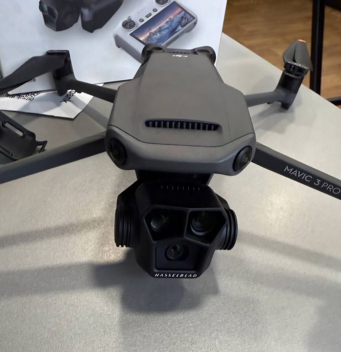 Квадрокоптер, дрон - DJI Mavic 3 Pro в идеале с комплектом