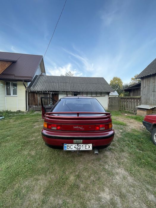Продам мазду 323f хороший стан