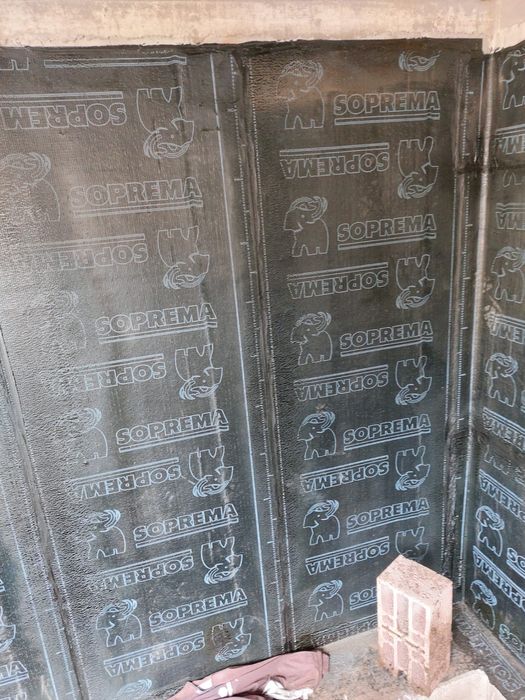 Coloco tela asfaltica e ipermiavel