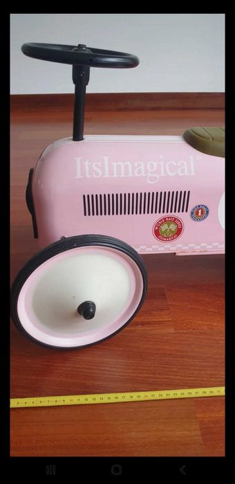 Carro vintage Its Magical