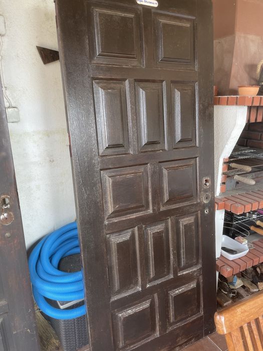 Porta de exterior madeira