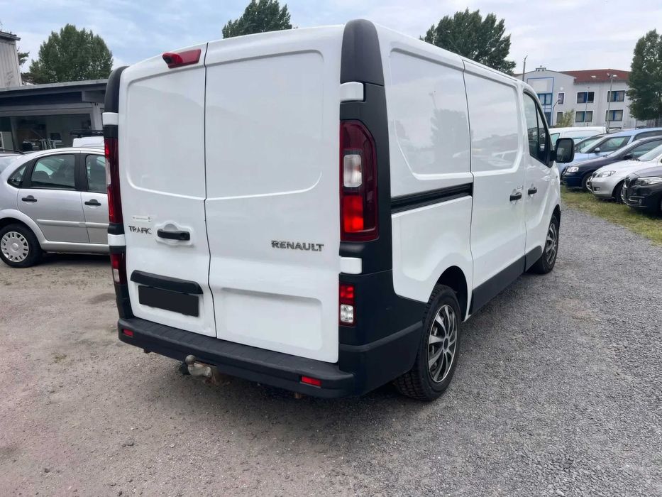 Renault Trafic      2015