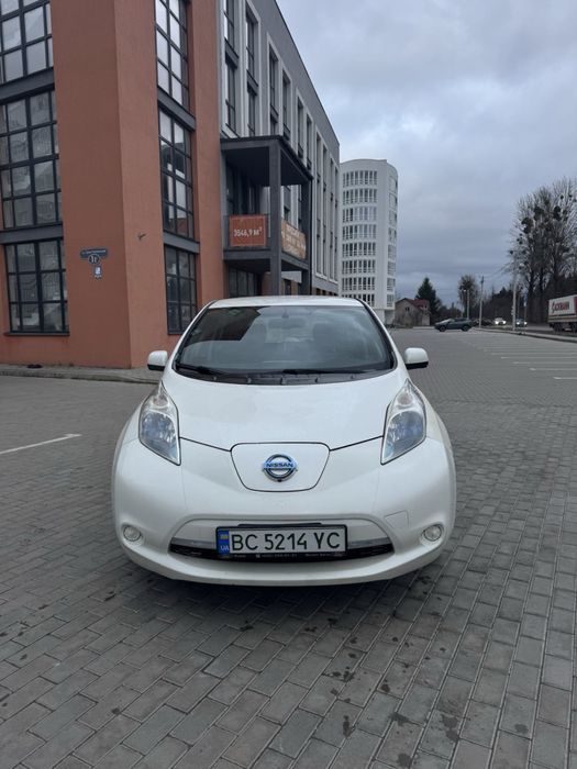 Nissan leaf 2013 рестал