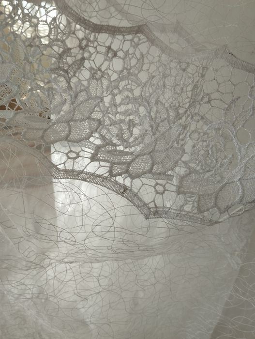 Занавески новые, белые