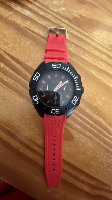 Relogio One Red Special