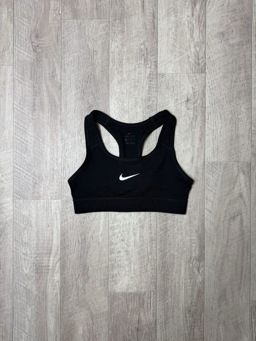 Спортивный топ Nike Dri-Fit размер XS оригинал женский чёрный найк беговой run спортивный бюстгальтер