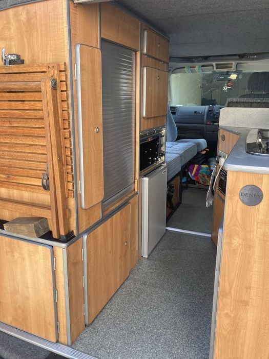Autocaravana transporter T5 Camper Van